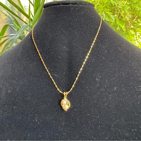 AVON Gold Plated Faux Pearl and Rhinestone Pendant Necklace - Picture 3 of 8